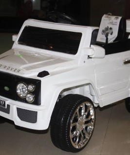 Kids Ride On White Range Rover 