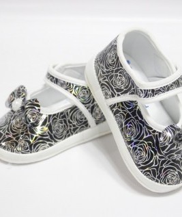 Black Rosey Riptape Canvas Shoes for Girls 1